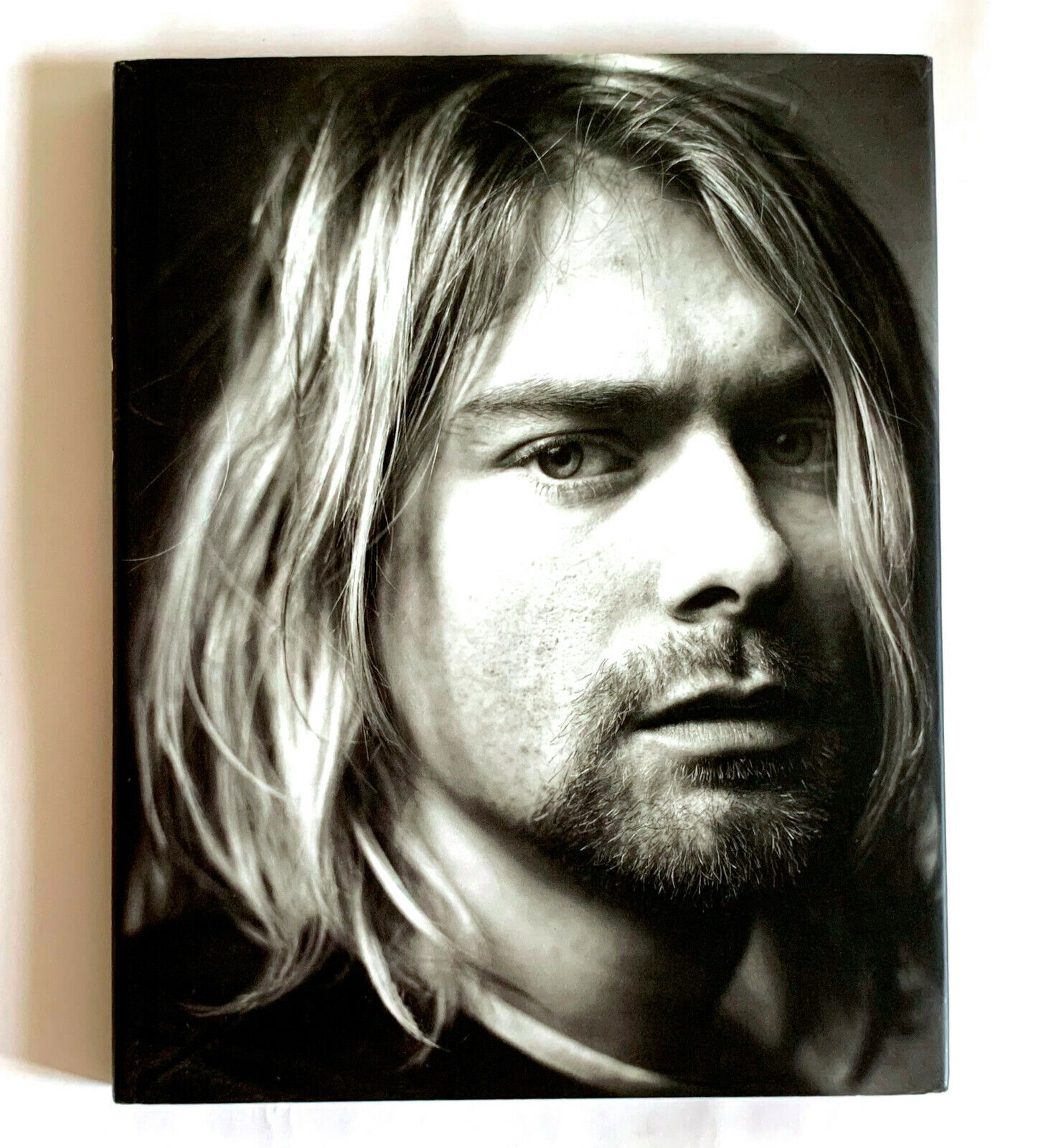 Cobain Japan Photo & Text Book Hardcover 2001 Nirvana Kurt A04